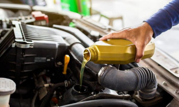 Myths About Your Car&#8217;s Engine Oil Busted!